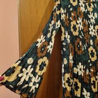 Blusa plissettata floreale manica lunga