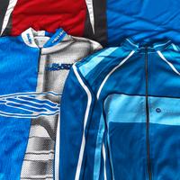 Abbigliamento sportiva da ciclista.