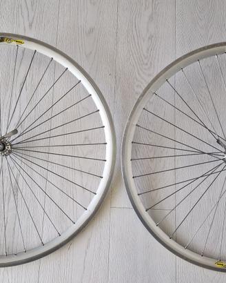 Ruote Mavic CXP30 con mozzi Shimano Durace 8V