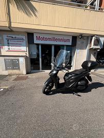 Honda SH 150 Sport ABS 2023 - Unico Proprietario -