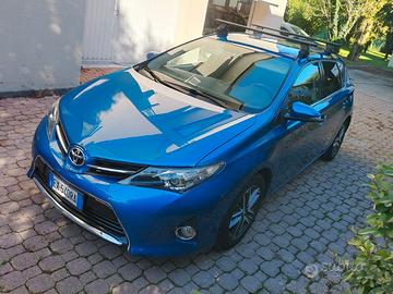 Toyota Auris Active 1.3 99CV/73KW Feb2015 146000Km