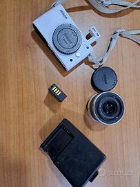 Nikon J1 