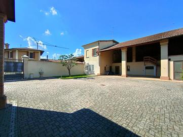 CASA INDIPENDENTE A TRAVAGLIATO