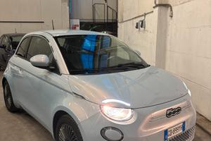 Fiat 500e Icon
