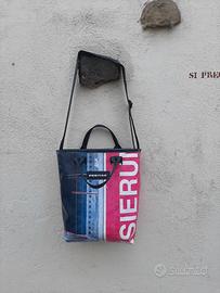 Freitag F75 Leland fuxia