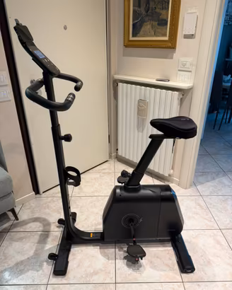 Cyclette domyos eb520  + coprisella