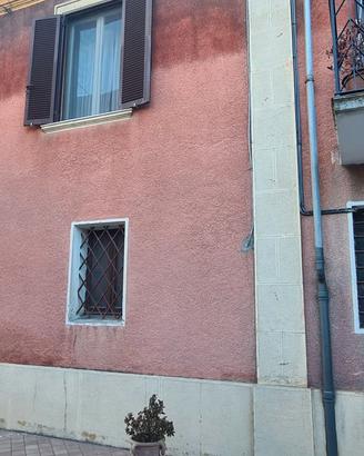 Ampia Proprietà con giardino