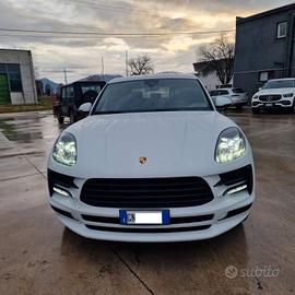Porsche Macan I 2014 2.0 252cv pdk DA VETRIUNA