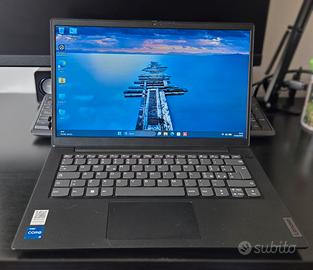 Notebook pc Lenovo V14 in garanzia