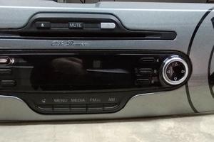 Autoradio+Mascherina Giulietta