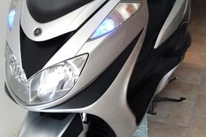 Scooter Yamaha 400 majesty