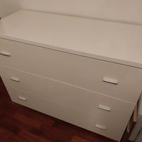 Comò tre cassetti bianco laccato