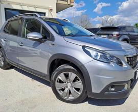 PEUGEOT 2008 BlueHDi 100 S&S Signature