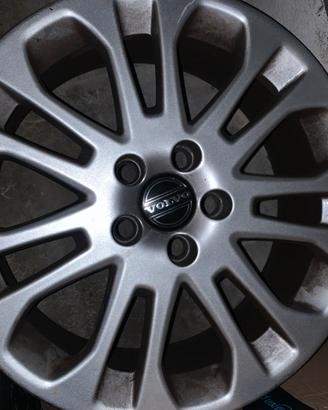 Cerchi in lega originali volvo V40
