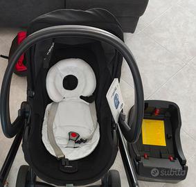 Seggiolino Auto Chicco con base Auto isofix