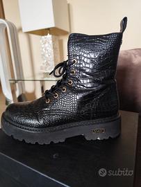 Anfibi cult stampa cocco pelle