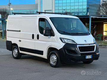 Peugeot boxer anno 2019 diesel km 85 Mila