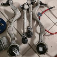 Kit braccetti anteriori con powerflex neri bmw