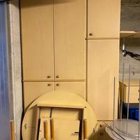 Tavolo + 6 sedie + mobile, set completo in legno