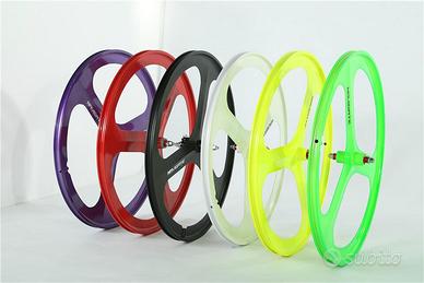 Cerchioni ruote tre razze lega vari colori fixed
