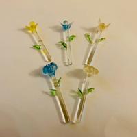 5 fiori decorativi in vetro