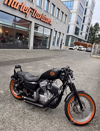 HARLEY-DAVIDSON SPORTSTER XL883 “CUSTOM BOBBER”