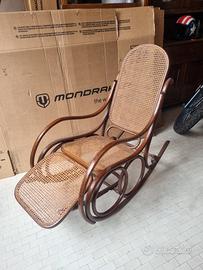 Dondolo Stile Thonet