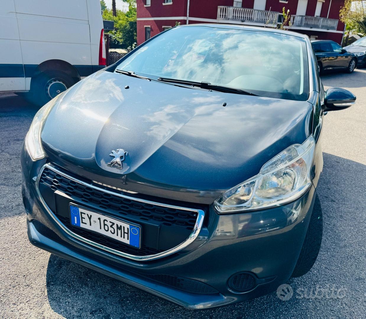 Peugeot 208 1° serie