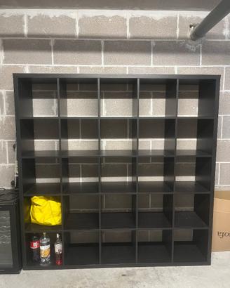 Kallax scaffale Ikea marrone-nero