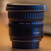 CANON EF 20-35MM f3.5/4.5