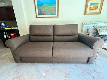 divano matrimoniale 
