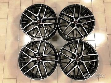 Cerchi in lega Momo RFX-01 9.5/10.5X21 5X112