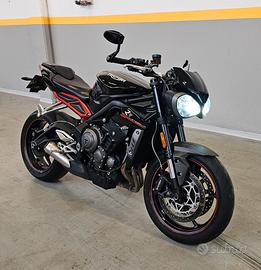 Triumph street triple R 765 