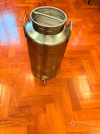 Serbatoi di acciaio per olio