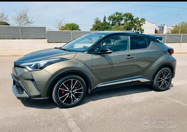 Toyota CHR Hybrid 2.0 Lounge