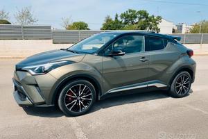 Toyota CHR Hybrid 2.0 Lounge