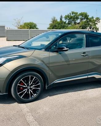 Toyota CHR Hybrid 2.0 Lounge