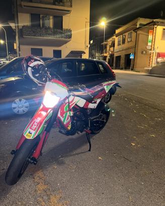 APRILIA SXV 550 V2
