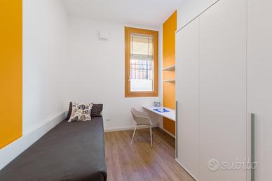 Singola elegante ma sobria [FE_ARM11-2_S3]