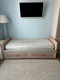 Set Letto e Scrivania Ragazza