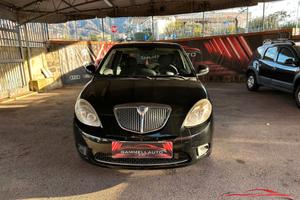 Lancia Ypsilon 1.2 Diva 69cv