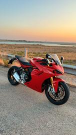 Ducati supersport 950s