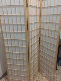 Paravento separe a tre pannelli
