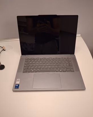 Lenovo Yoga Slim 7i Aura Edition / Gen 9 (15ILL9)