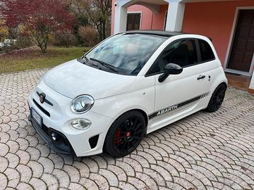 Abarth 595 Essesse