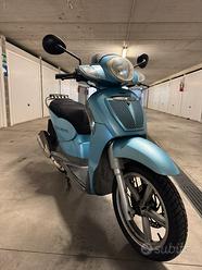 Aprilia Scarabeo 200