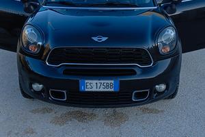 mini cauntryman all4 