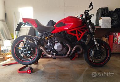 Ducati Monster 1.2