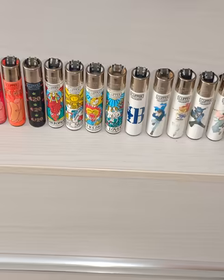 30 accendini clipper da collezione 