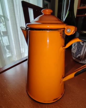 Caffettiera vintage in metallo 